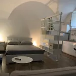 Zziny House