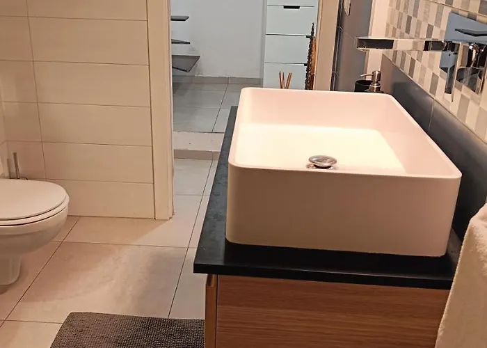 Zziny House * Catane